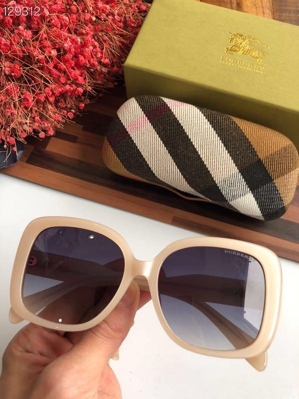 BURBERRY巴寶莉 19年春夏新款 時尚百搭 女款太陽眼鏡 BE4302  lly1514